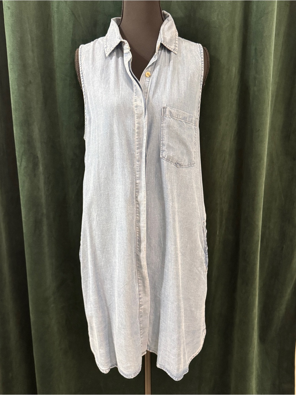 Thread & Supply Light Blue Chambray Sleeveless Shirt Dress Large